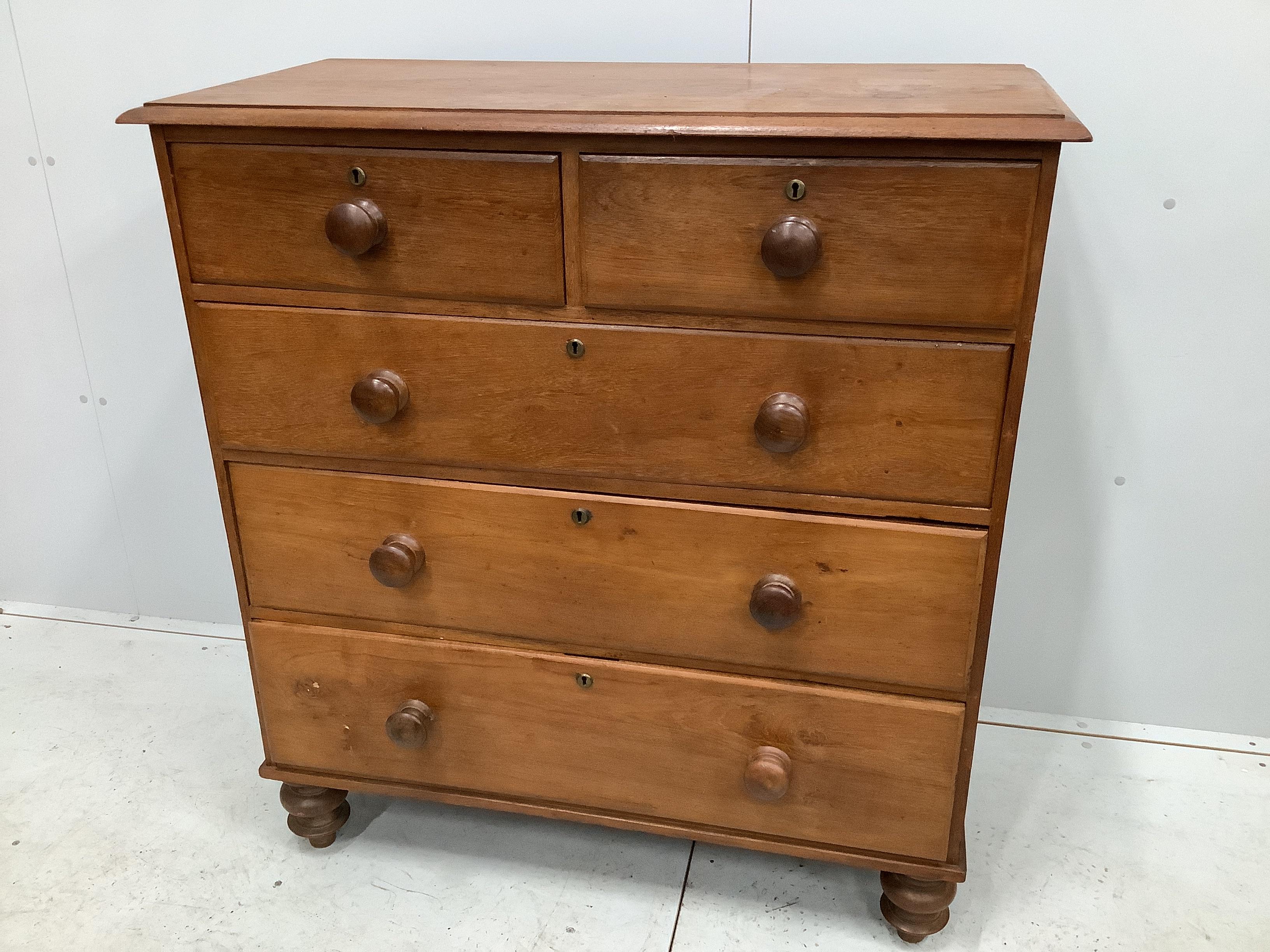 An early Victorian mahogany chest of five drawers, width 100cm, depth 48cm, height 108cm